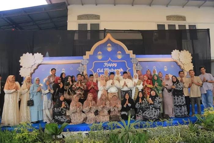 2025-04-02-5883Open house Agung.jpg